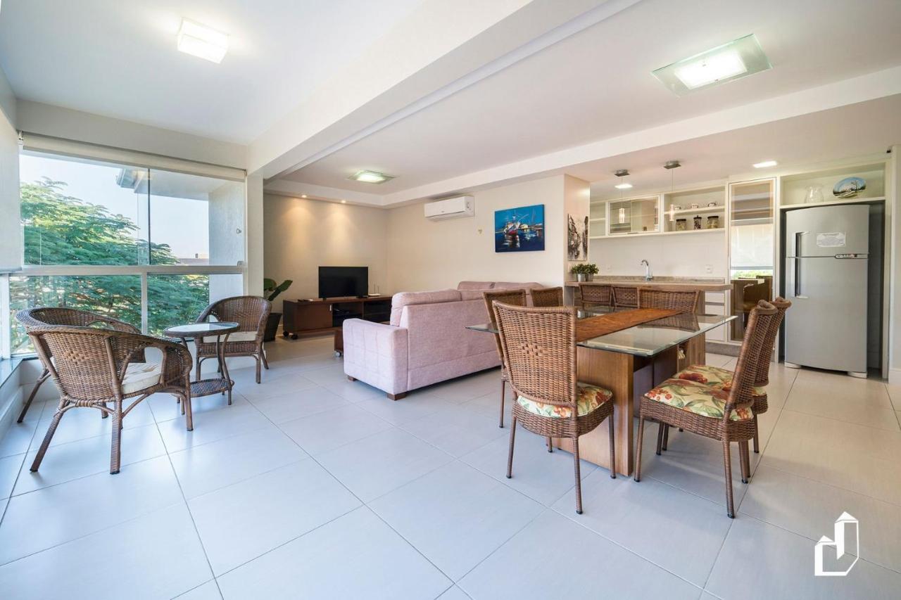 Apartamento amplo e com todos os ambientes climatizados Bombinhas Exterior foto