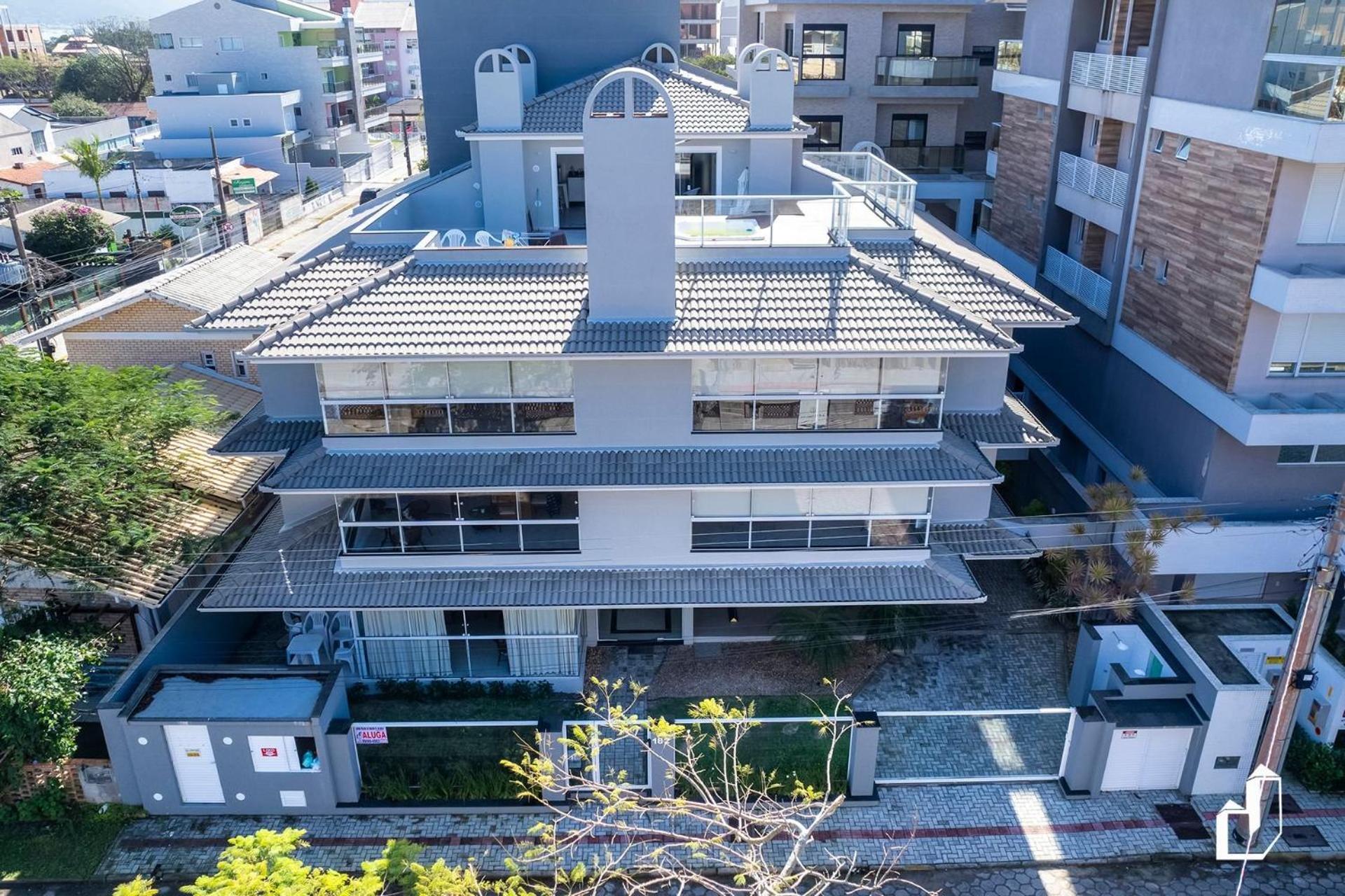 Apartamento amplo e com todos os ambientes climatizados Bombinhas Exterior foto